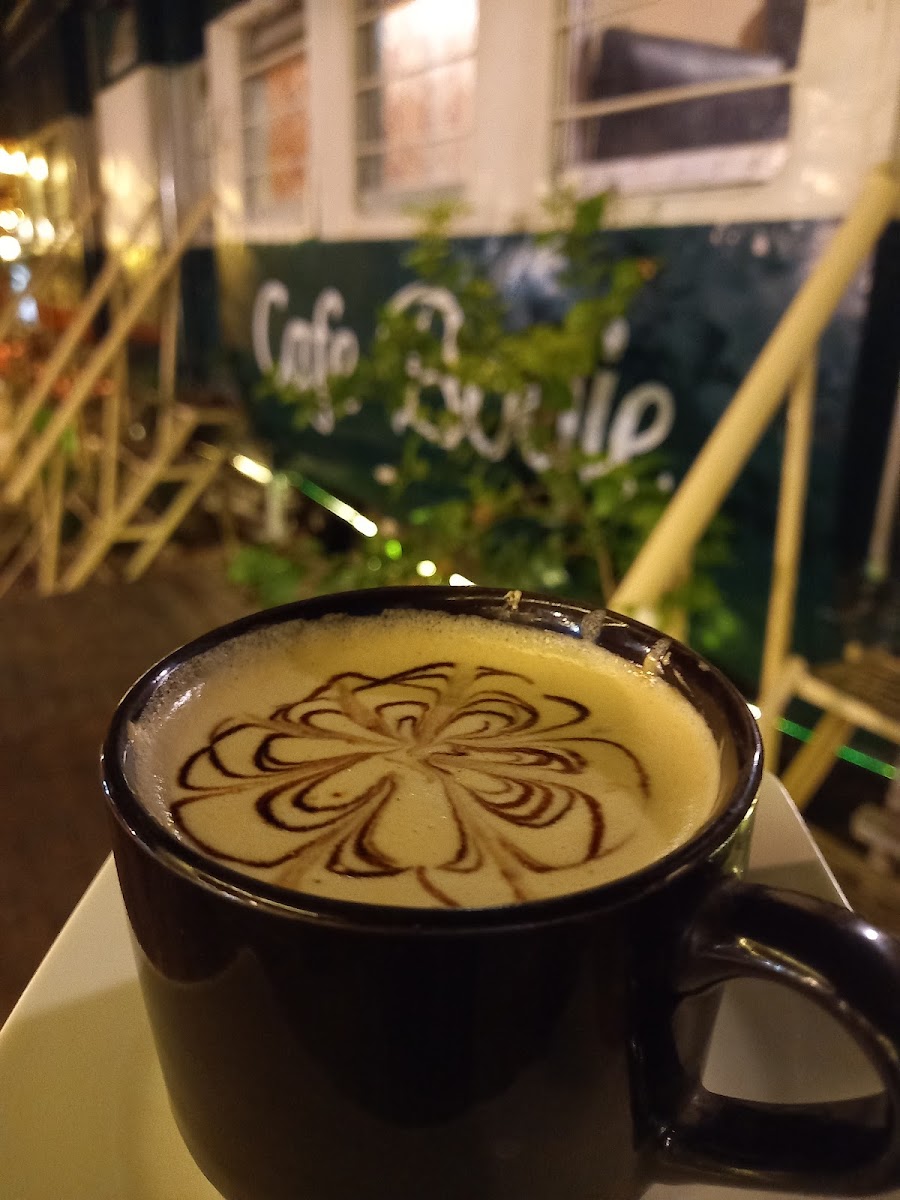 Cafe Bogie-3